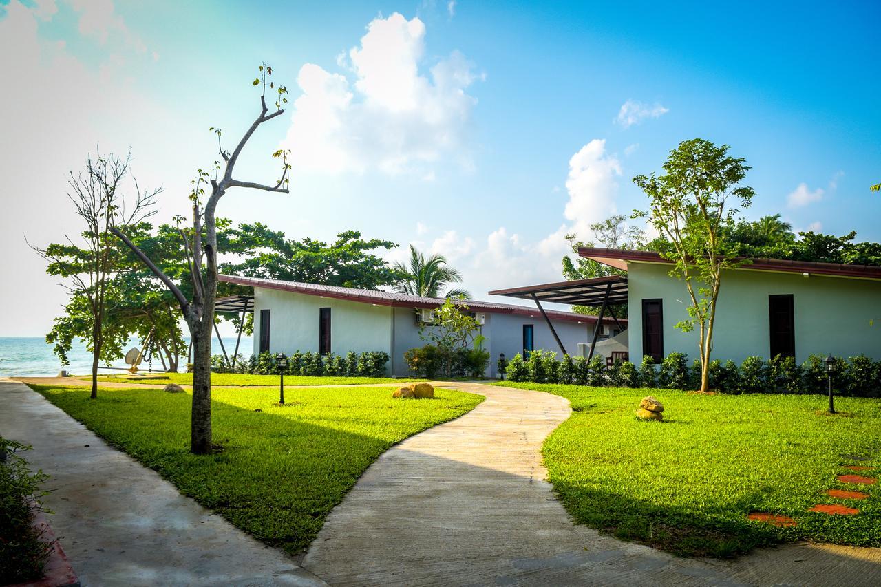 Sea Stone Hotel Sichon Nakhon Si Thammarat Room photo